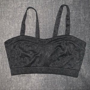 lace print, caged back crop top